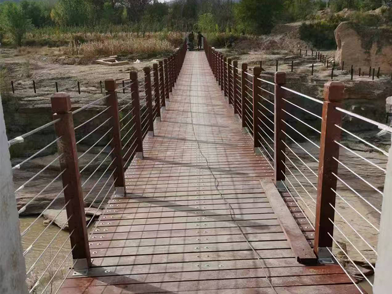 吊桥